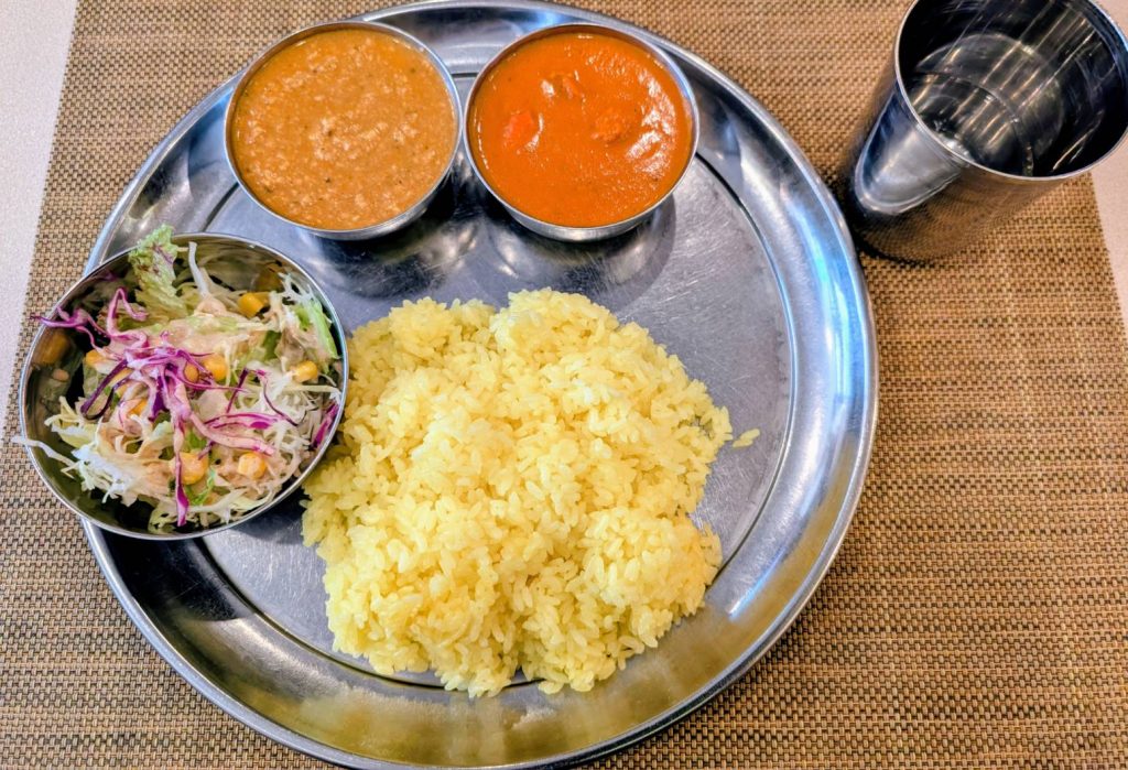 六本木スワガットのバターチキンカレーとキーマカレーのBセット